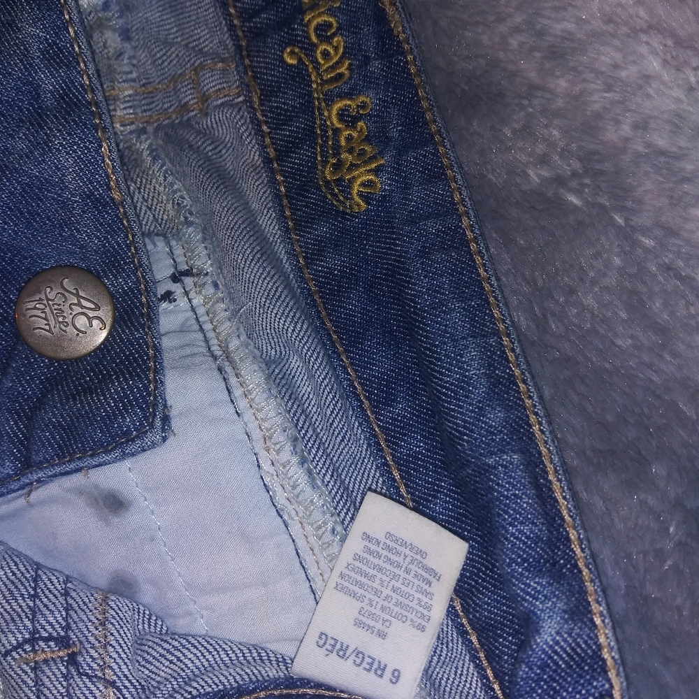 American eagle capris
